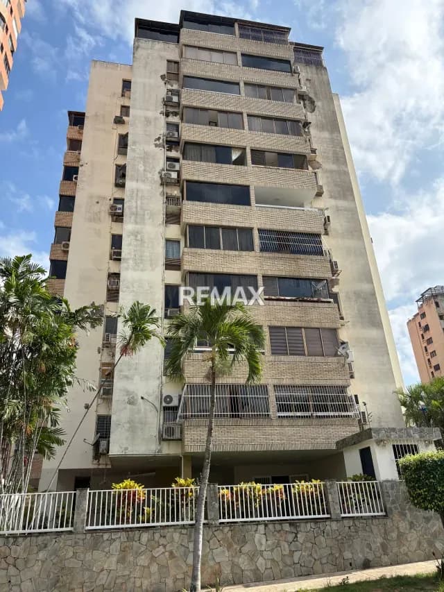 Apartamento tipo estudio Res Tatiana La Trigaleña