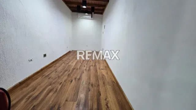 ALQUILER LOCAL COMERCIAL. CENTRO COMERCIAL CRISTAL, NAGUANAGUA