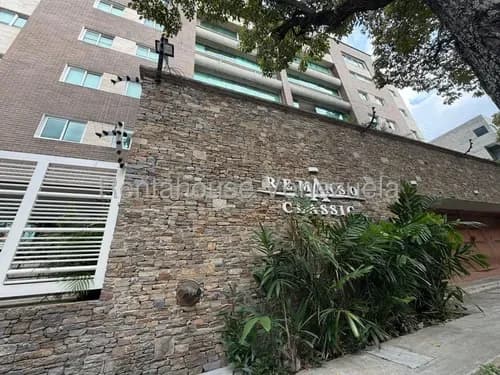 Apartamento En Alquiler - Los Naranjos De Las Mercedes - Selene Marin Nobrega- Mls 26-17291