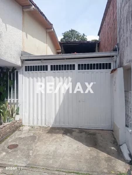 Casa en VENTA en PIRINEOS II Ubicada en Vereda