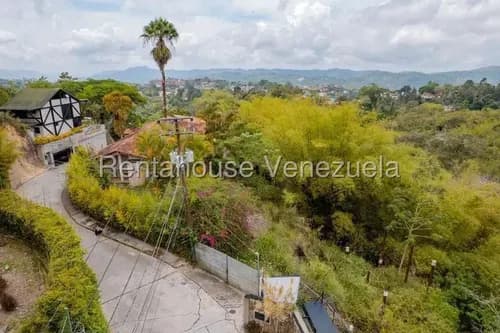 Terreno En Venta Urb. La Union, Caracas 26-105 Yf