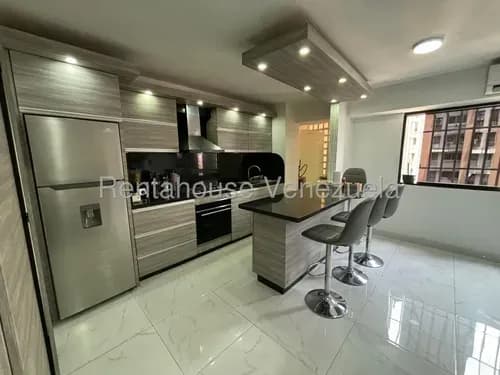 Moderno Apartamento En Excelente Conjunto En Alquiler San Juan 26-17099 Jca
