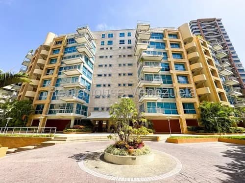 Apartamento En Alquiler, Las Mesetas De Santa Rosa De Lima #26-16391