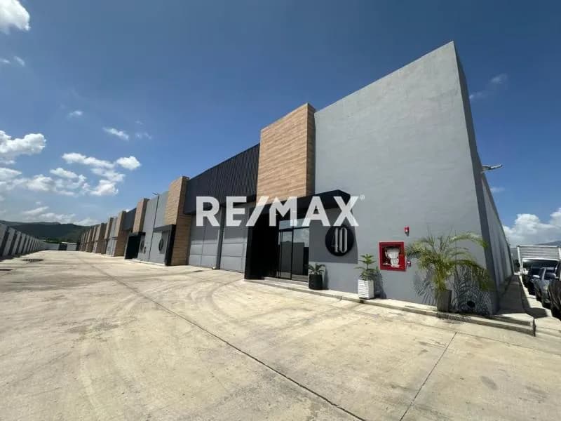 Galpón en San Diego a estrenar, G-42 en Venta con financiamiento