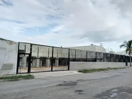 Local En Venta En La Cumaca San Diego Lr Carabobo A Estrenar Ubicación Estrategica Para Emprender Tu Negocio