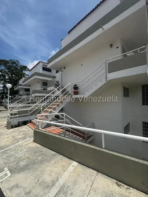 Apartamento (1 Nivel) en Venta en Llano Alto, Miranda