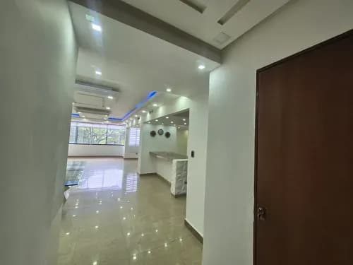 *solo Clientes* Apartamento Con Planta Y Pozo. Edificio Ubicado En Los Mangos Conjunto Cerrado. Pisos En Porcelanato Cocina Con Tope De Granito. Espacioso Apartamento, Área De Lavanderia. Maletero