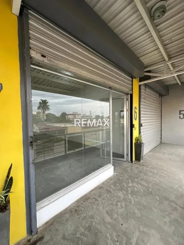 Potencial Local Comercial a pocos metros de Ciudad Ojeda