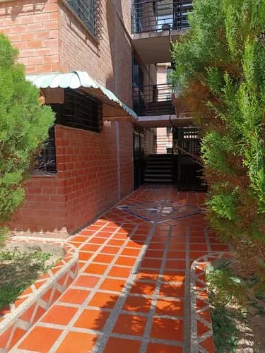 Bonito Y Cómodo Apartamento Ubicado En Pb!