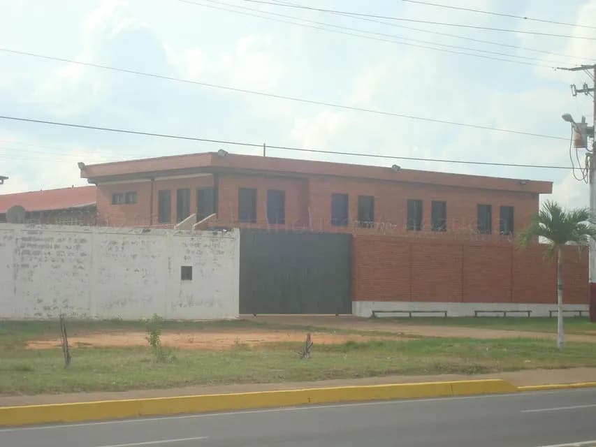 Comercial (Industrial) en Venta en Sector Avenida Intercomunal, Anzoategui