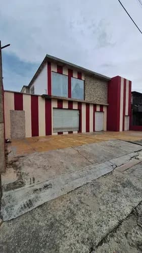 Meb, Casa Comercial En Alquiler, 31182