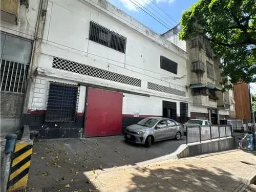 Galpon En Alquiler Cerca De Av. Victoria. Libertador - Caracas