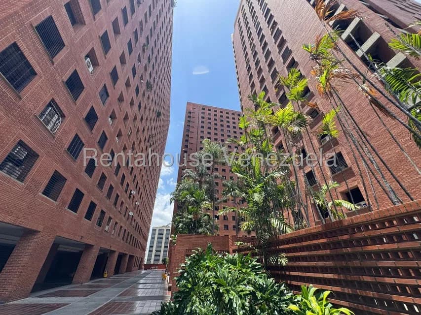 Apartamento (1 Nivel) en Alquiler en Sabana Grande, Distrito Metropolitano
