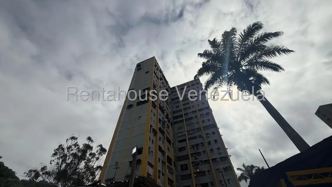 Apartamento (1 Nivel) en Venta en Caricuao, Distrito Metropolitano