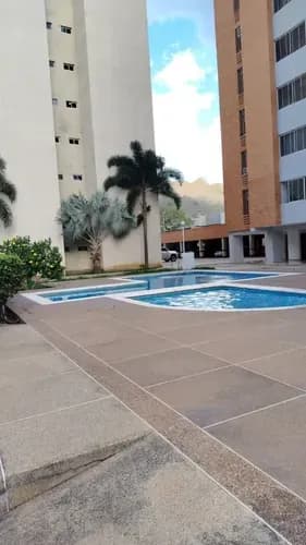 Michelle Vende Apartamento Mañongo Res Sun Suite Piscina Amoblado Ng-l /526