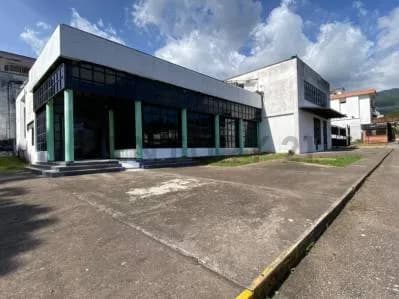 venta edificio comercial barrio obrero