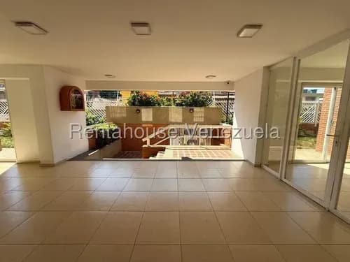 Cs Se Vende Apartamento En El Paraiso 26-17727