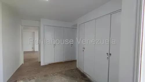 Je - Apartamento En Venta - Colinas De Bello Monte - Mls 26-20158