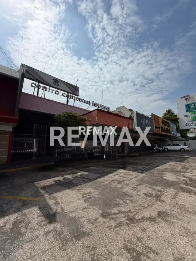 Local Comercial en Alquiler Av 4 Bella Vista