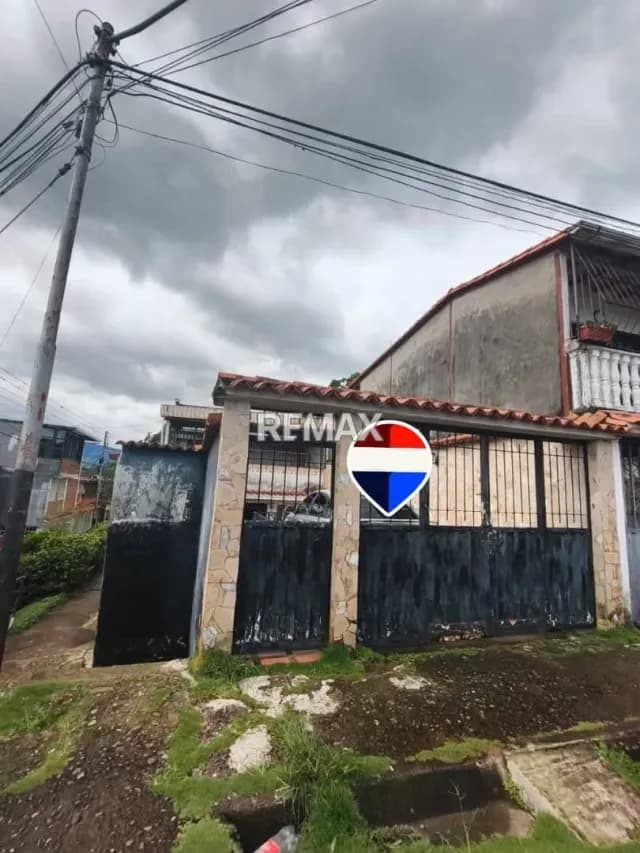 Casa en Venta BiFamiliar