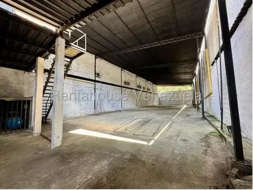 Galpón Comercial En Venta Ideal Para Cualquier Tipo De Rubro Listo Para Operar En Baruta Mls #26-17615 Bm