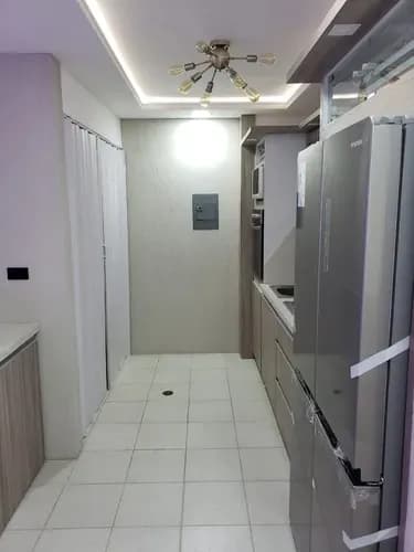 Alquila Apto Tipo Estudio Ubicado Zona Norte De Valencia Prebo I, A Una Cuadra Del C.c Shopping Center. Completamente Equipado Piso 7 49 Mts2 1 Habitación 1 Baño 1 Estacionamiento. An