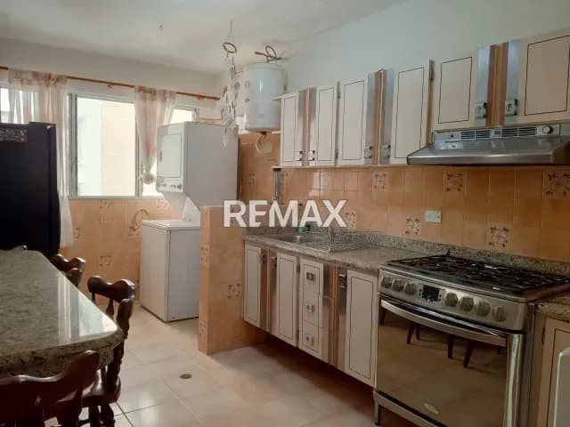Apartamento En Alquiler Urb. Prebo Venezuela 101 Mts².