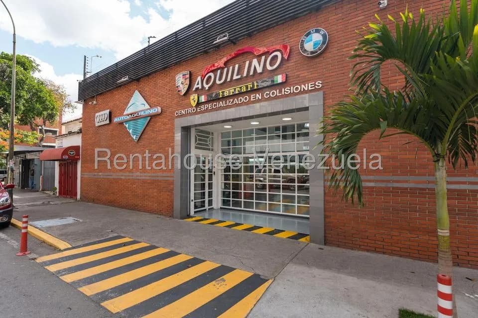 Comercial (Local Comercial) en Venta en Los Chaguaramos, Distrito Metropolitano