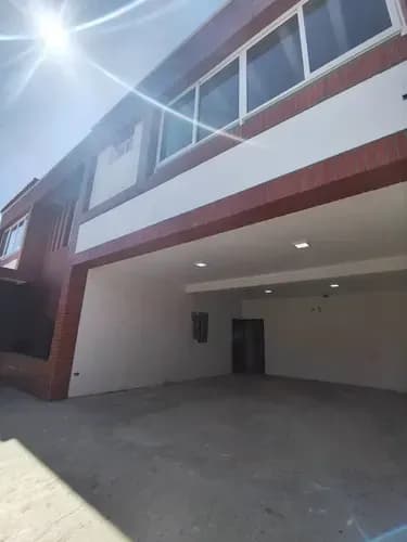 Casa/ Margarita Urb. Jorge Coll/ 295.56 M2/ 4h, 4b, 4pe/ 210.000 (solo Clientes) Mq