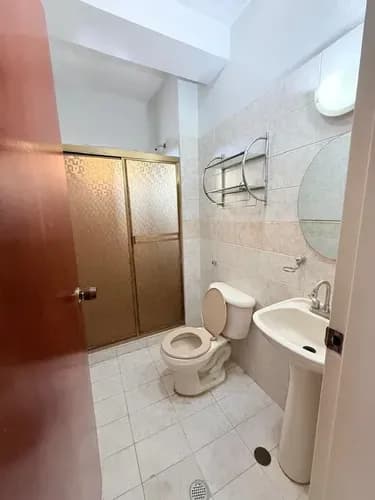 Alquiler De Apartamento: Res. Almond Palace (campo Alegre) Ce-pinm