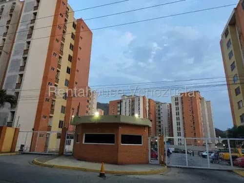 Apartamento En Venta A Estrenar Conjunto Privado Akmg El Rincon Naguanagua 26-14846