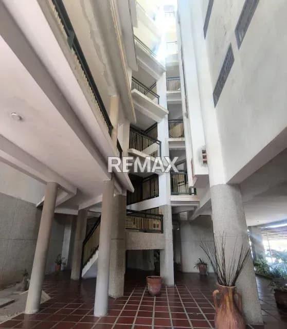 VENTA APARTAMENTO EN EDIF.RAFAEL URDANETA