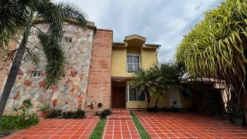 Town House Ubicado En Villa San Diego Country Club. Conjunto Residencial Hoyo 5 270 Mtrs2