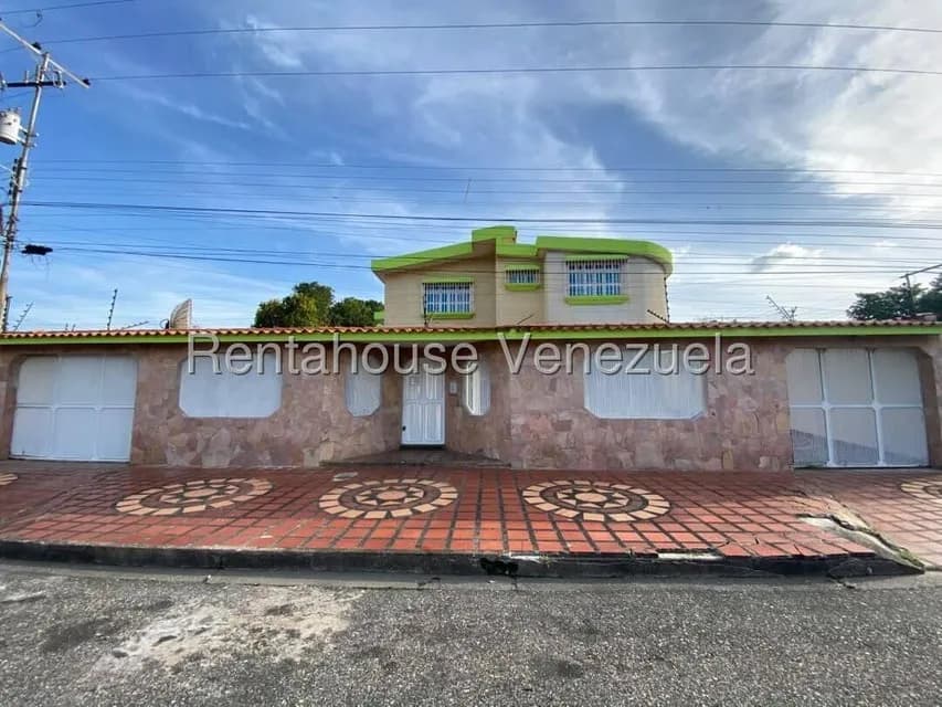 Casa en alquiler - $2k