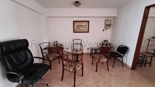 Venta De Oficina /parroquia La Candelaria / Ls 26-3267 Yg