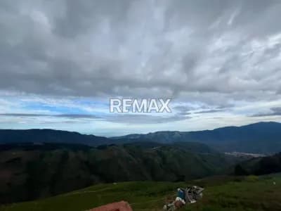 Terreno en venta en Agua Caliente, La Grita, Táchira, VEN - $130k