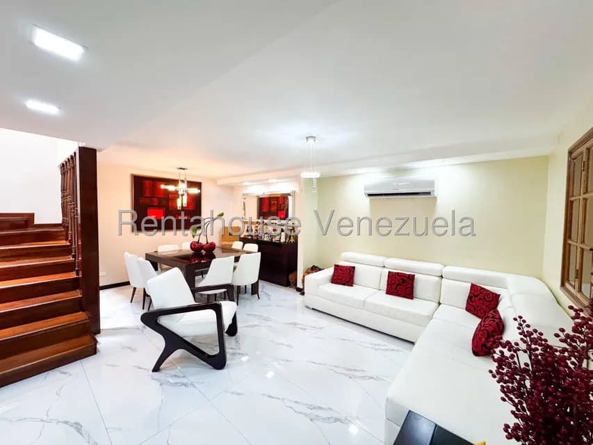 Casa (Duplex) en Venta en Alto Prado, Distrito Metropolitano