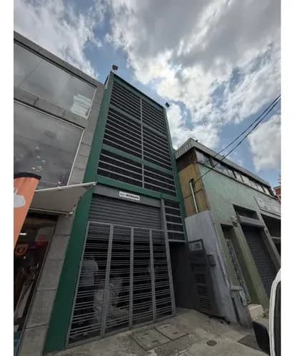Se Vende Edificio Industriales 351.15m2. Boleita Sur