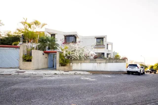 QUINTA EN VENTA LOS NARANJOS SUR