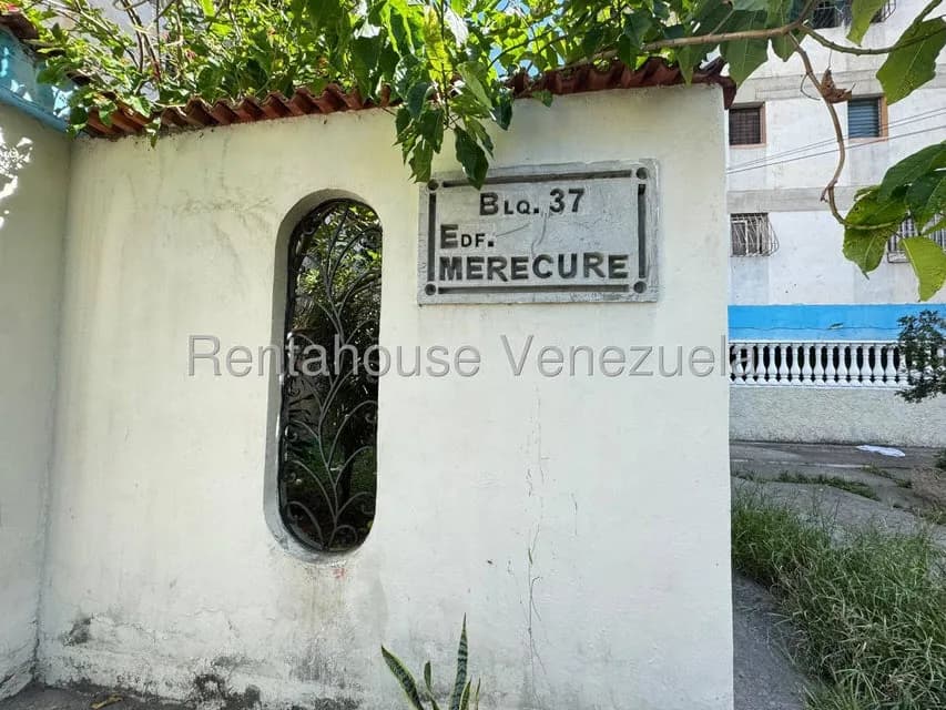 Apartamento (1 Nivel) en Venta en Caricuao, Distrito Metropolitano