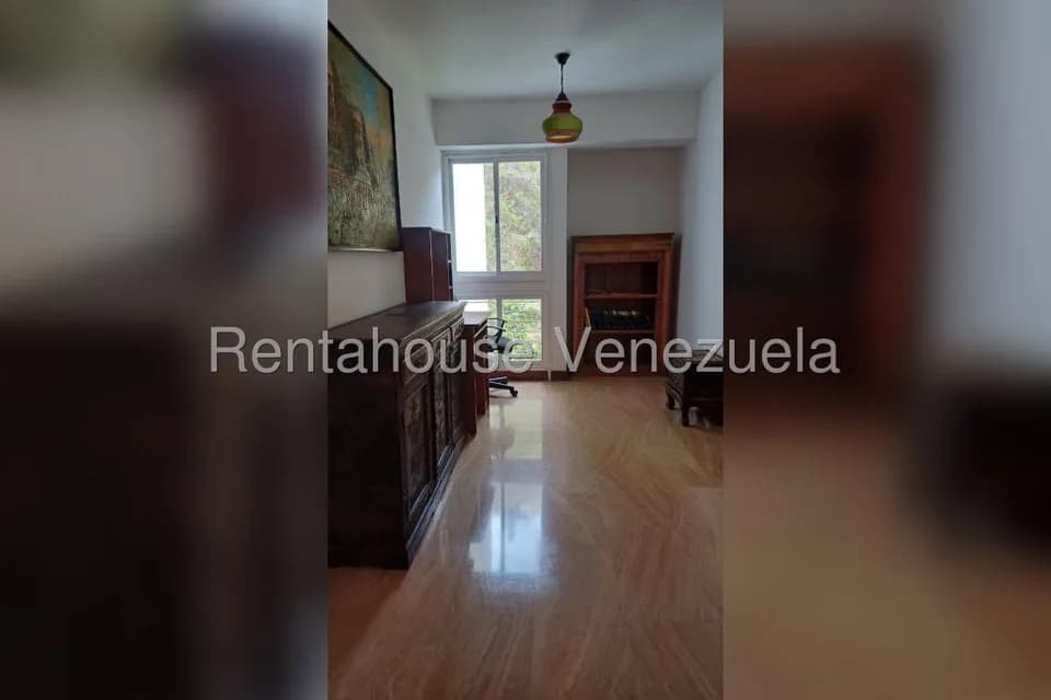 Apartamento (Duplex) en Alquiler en Las Mercedes, Distrito Metropolitano