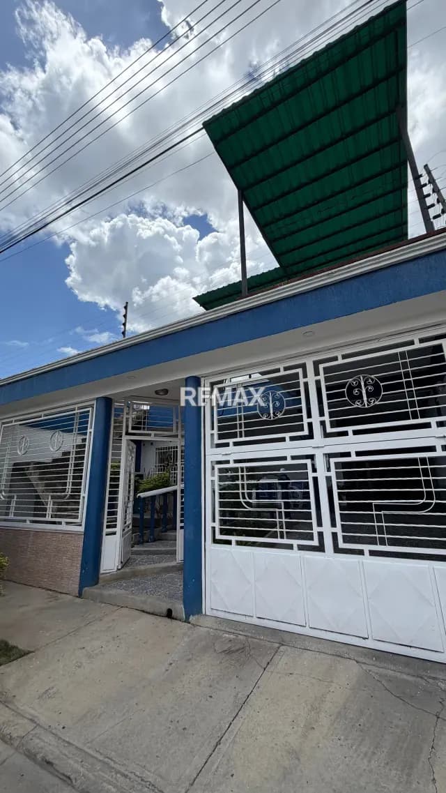 Se vende casa en urbanización el bosque