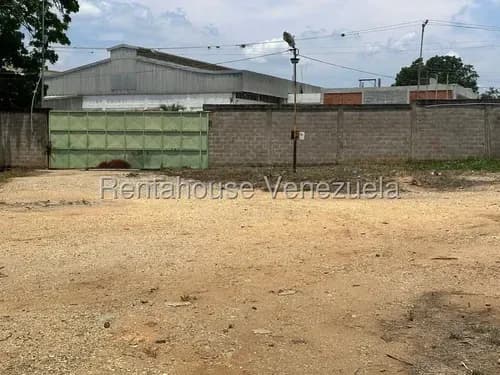 En Venta Galpón Oportunidad Estratégica De Inversión En La Zona Industrial De Santa Teresa Del Tuy!