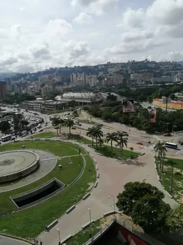 Oficina Plaza Venezuela C.-19573