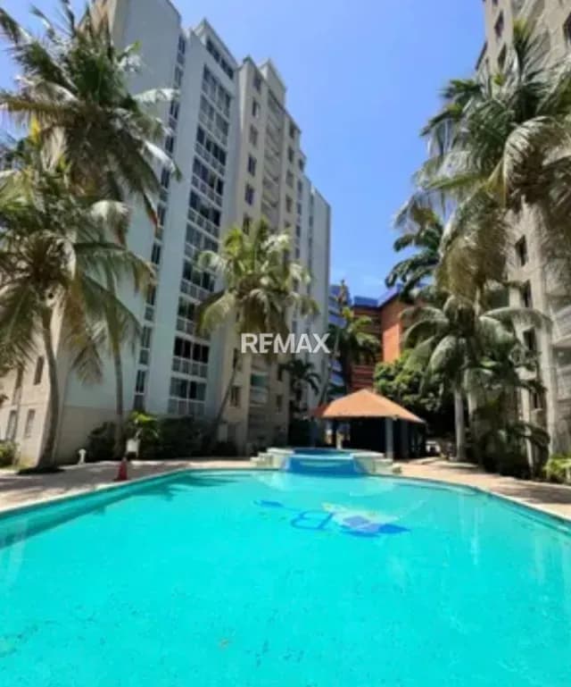 Alquiler apartamento de 3 habitaciones conjunto residencial buganvillas Lechería