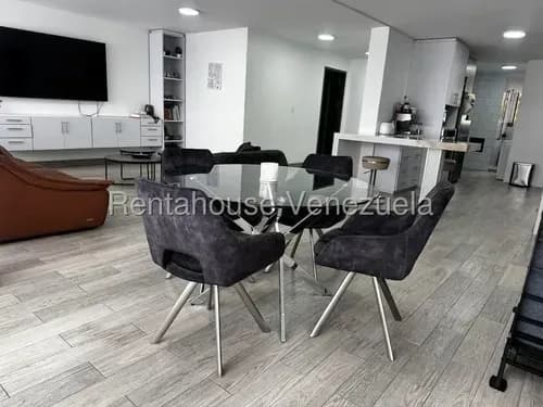 Amplio Apartamento Remodelado En San Bernardino Mls #26-19959 Dreidy Gonzalez