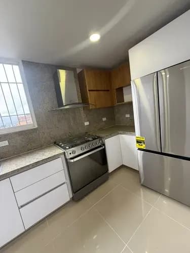 Apartamento Moderno En Venta En Centro Este De Barquisimeto Ih