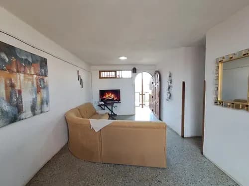 Ivonne Bracho Vende Fresco Y Cómodo Apartamento En Zona Céntrica Del Oeste De Barquisimeto Los Crepúsculos. #26-13464