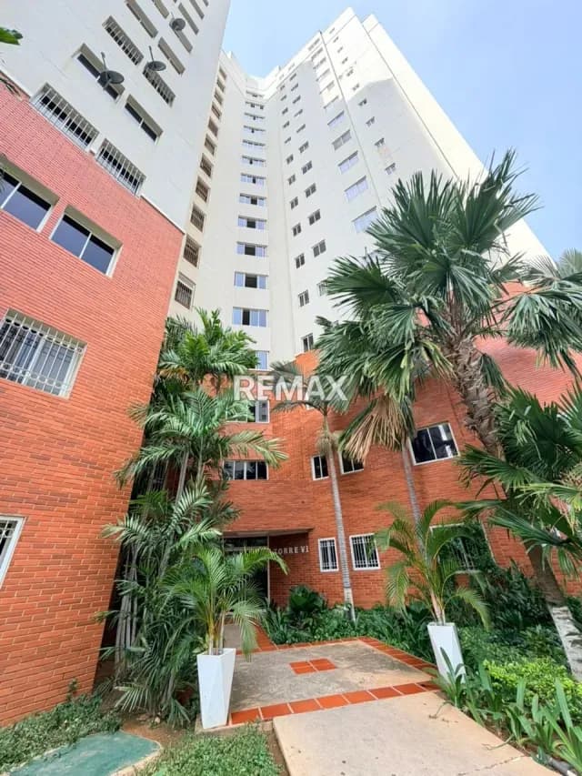 Apartamento en Alquiler Edificio Parque Santa Lucia