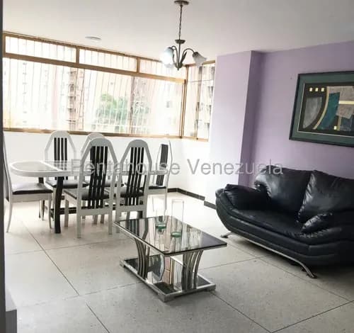 Apartamento En Alquiler, Urb. Santa Monica